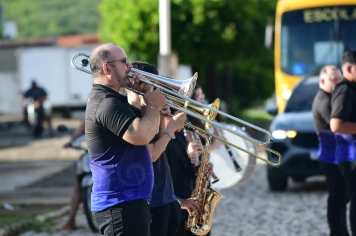 Foto - ALVORADA FESTIVA 