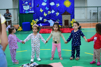 Foto - PROJETO LITERÁRIO - JESUS MENINO