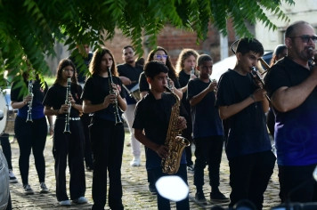 Foto - ALVORADA FESTIVA 