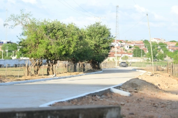 Foto - entrega de pavimentação