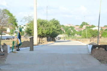 Foto - entrega de pavimentação